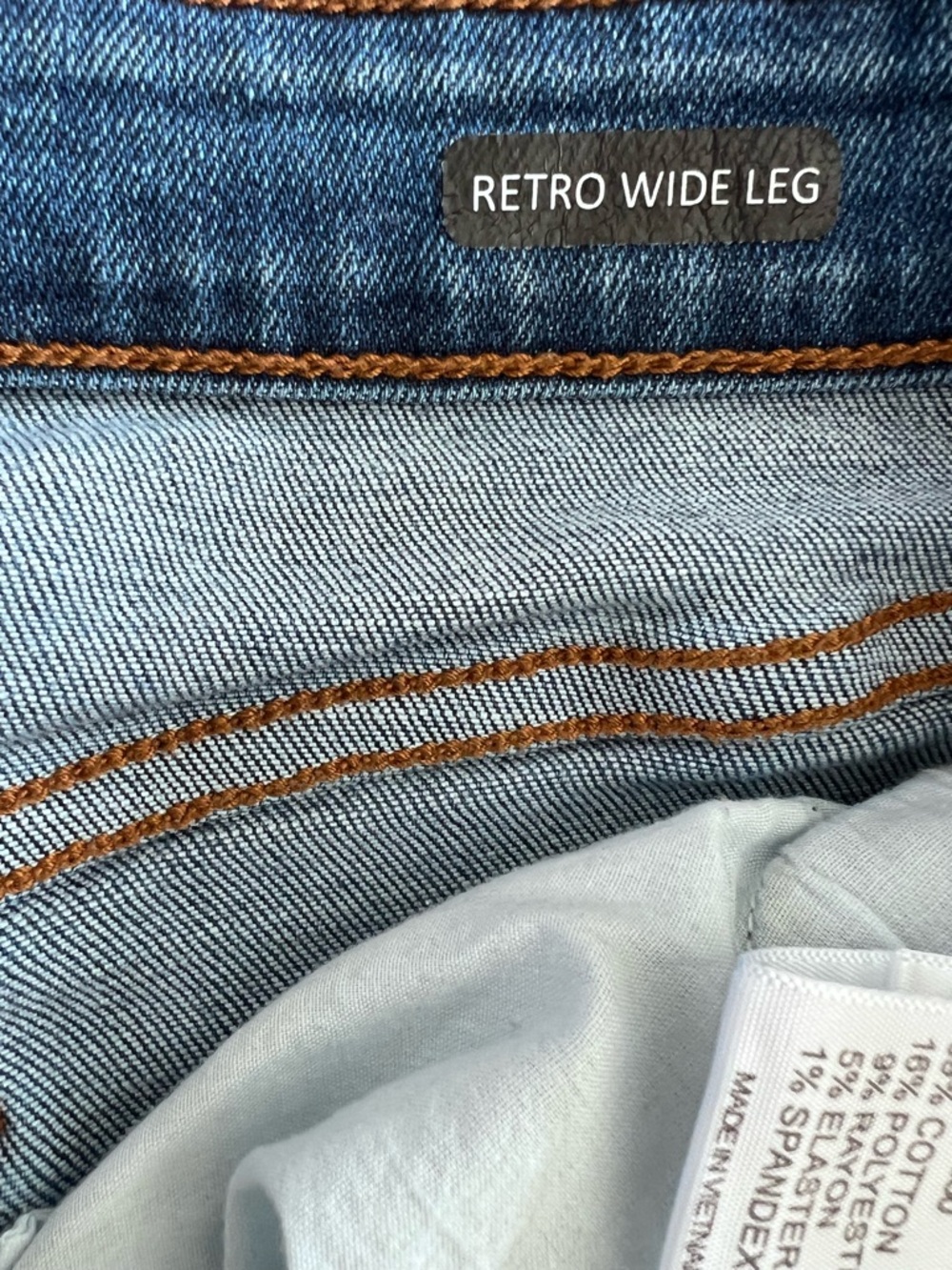 Judy Blue Retro wide leg Jeans - Picture 5 of 8
